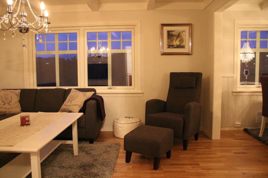 Skomakergarden Ulsteinvik Rom bilde