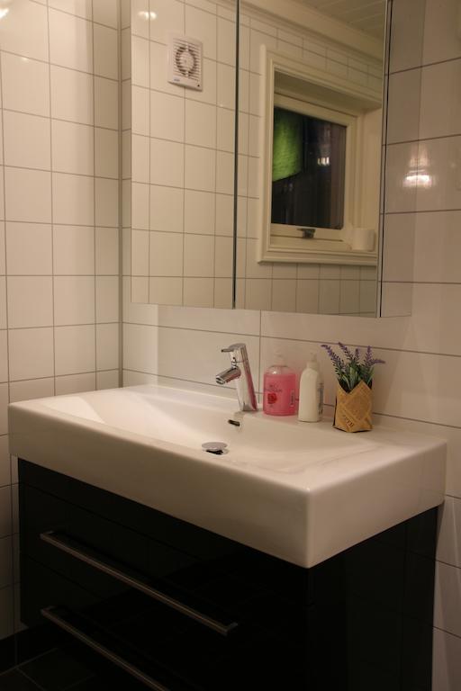Skomakergarden Ulsteinvik Rom bilde